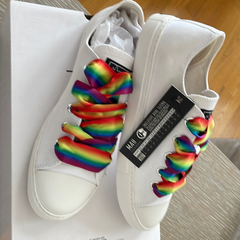 NWT Pride Sneakers! Women 10 or Men 8